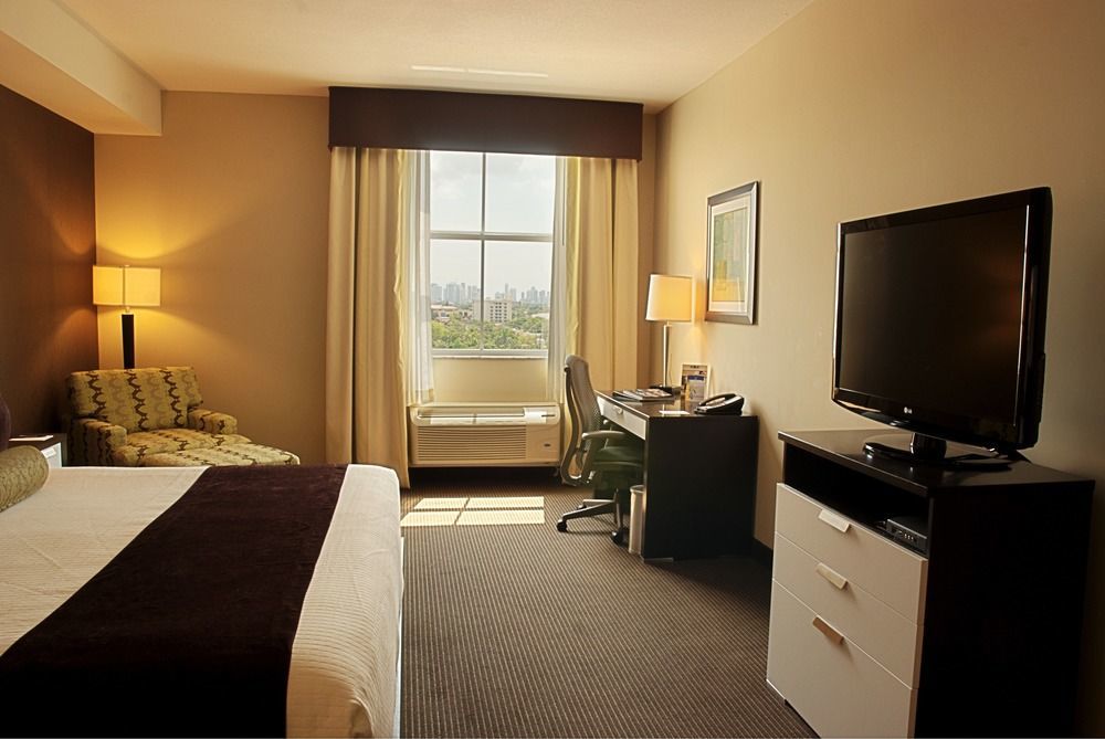 Best Western Plus Miami Intl Airport Hotel & Suites Coral Gables Værelse billede