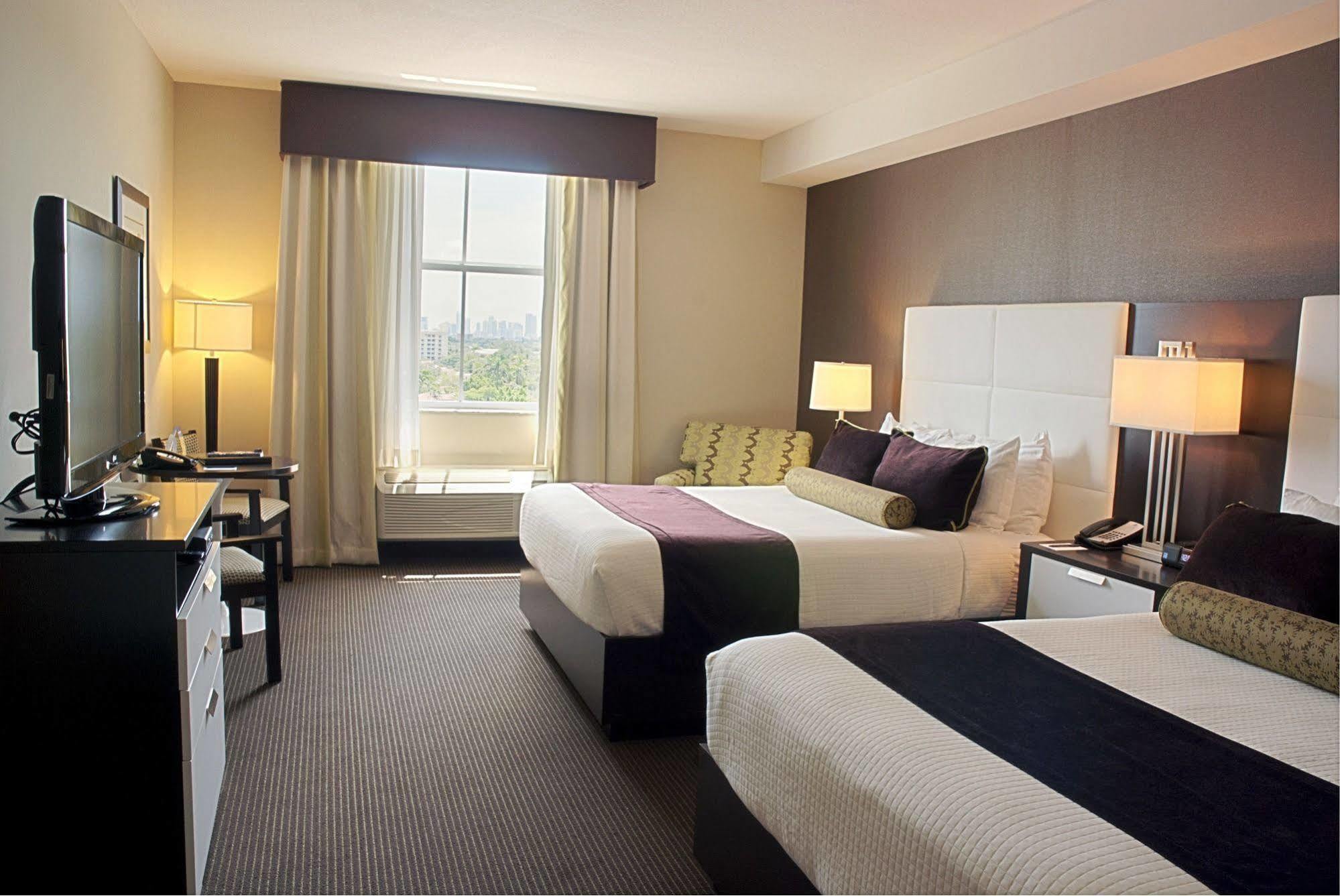 Best Western Plus Miami Intl Airport Hotel & Suites Coral Gables Eksteriør billede